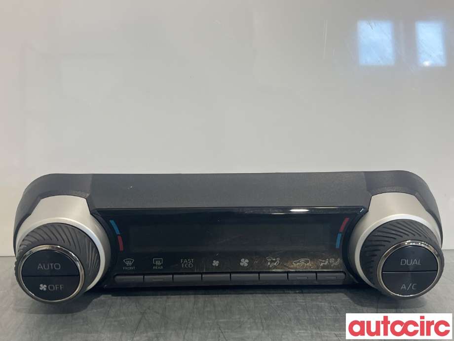 Varmeapparat betjening til Toyota RAV4 2019-->> (Type V) (TOYOTA|5590042671)