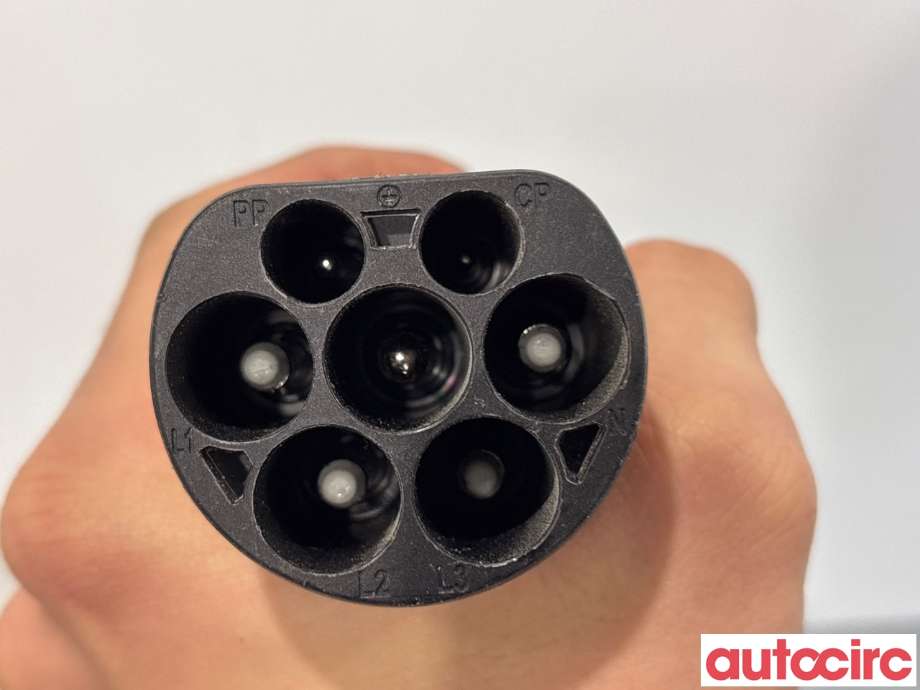 Batterilader kabel til Mercedes EQE 2022-->>  (MERCEDES|A2979820600||A0005832901)