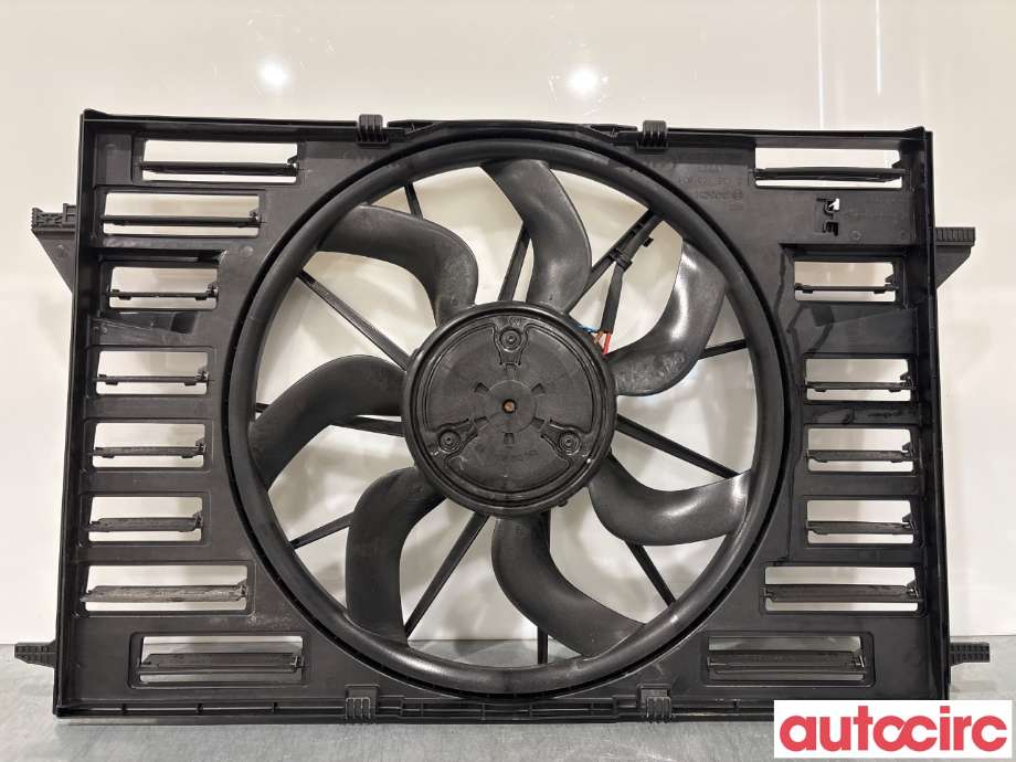 Kjølevifte til Audi A4 2015-2019 (Type V, Fase 1) (B9) (B9) (AUDI|8W0121207B|)