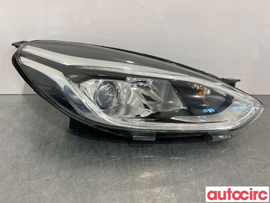 Frontlykt høyre halogen til Ford Fiesta, 2017-->> (Type VII) (FORD|2547941)
