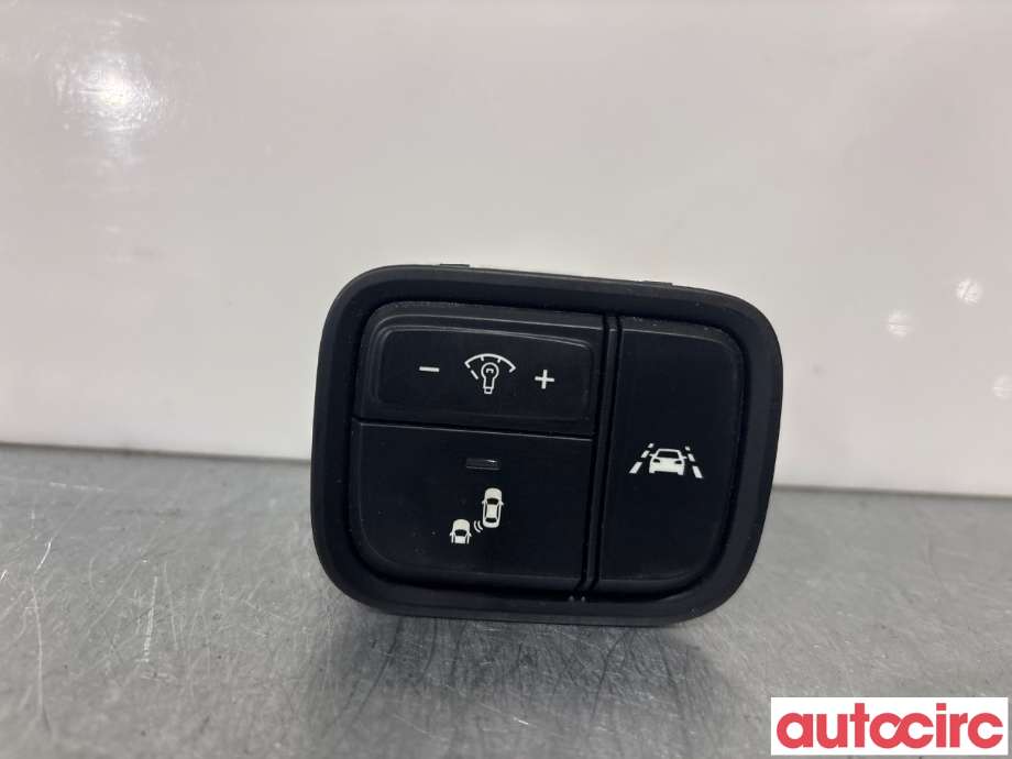Bryter diverse til Kia Optima, 2017-2020  (KIA|93700D4100WK)