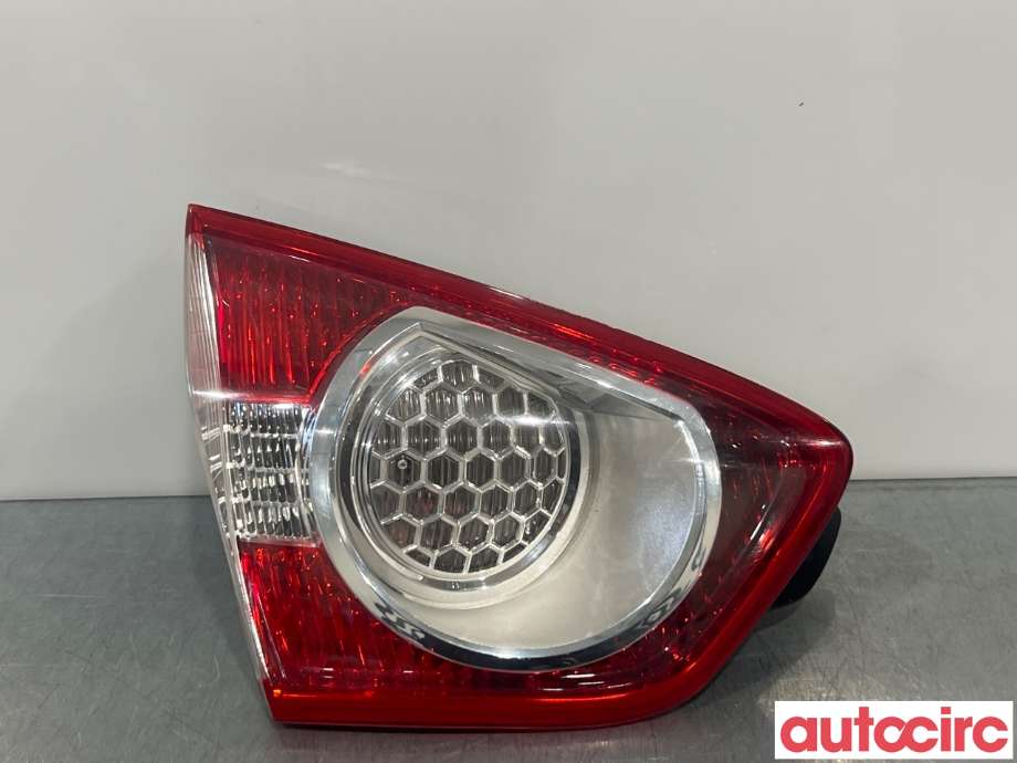 Baklykt venstre indre til Ford Kuga 2008-2012 (Type I) (FORD|1545445|8V41-13A603-AD)