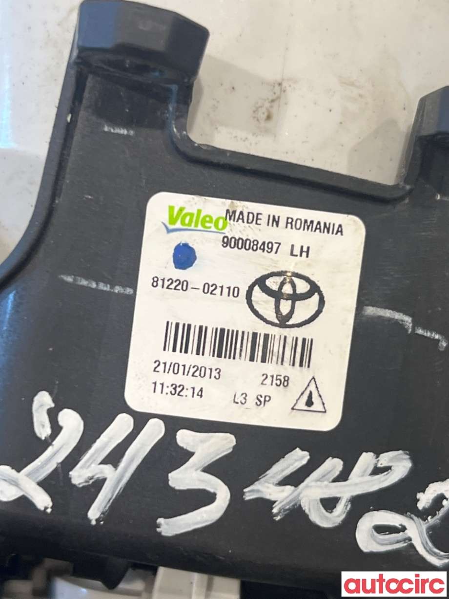 Tåkelykt venstre foran til Toyota Auris 2013-2015 (Type II, Fase 1) (TOYOTA|8122002110||81220-02110)