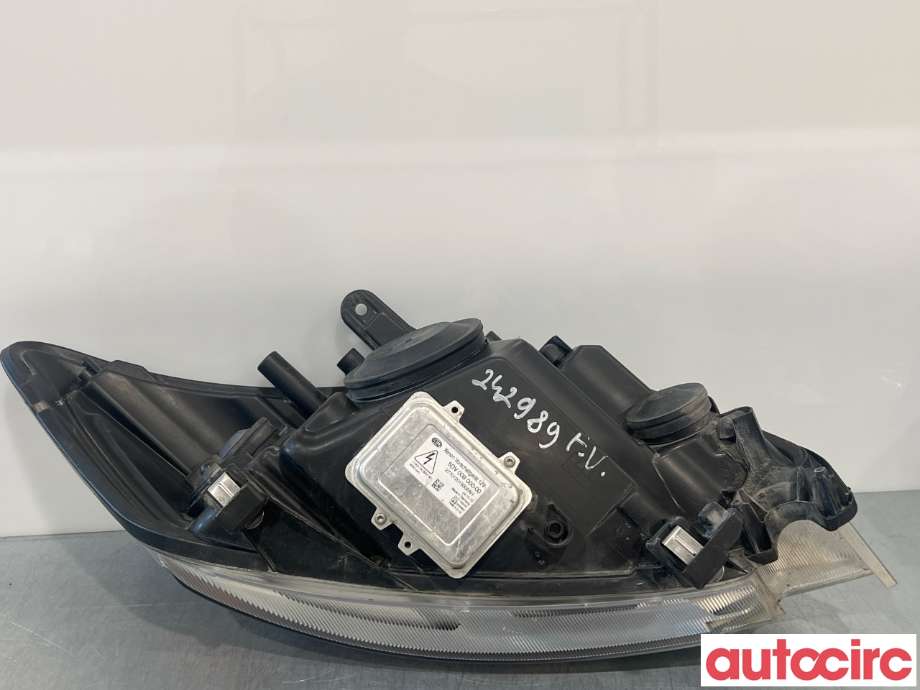 Frontlykt venstre halogen til Ford Kuga 2008-2012 (Type I) (FORD|1590743|8V41-13D155-AF)