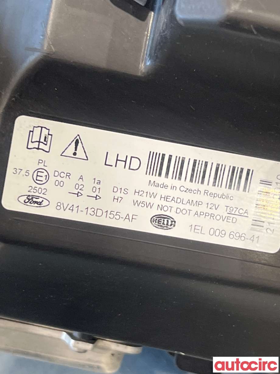 Frontlykt venstre halogen til Ford Kuga 2008-2012 (Type I) (FORD|1590743|8V41-13D155-AF)