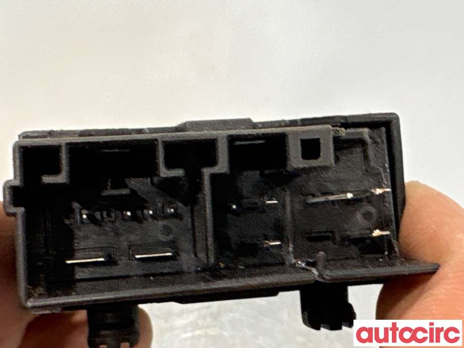 Styreenhet diverse til BMW X5 2013-2018 (F15) (F15) (BMW|61357490465|28-4007-8408-3-00|921646803)