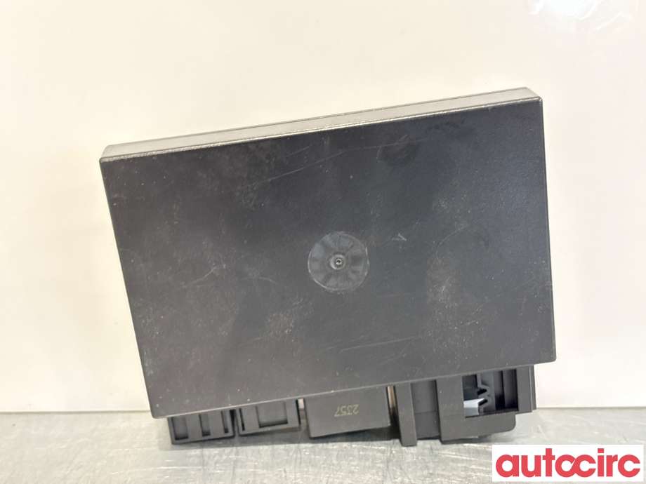 Styreenhet hengerfeste til BMW X5 2013-2018 (F15) (F15) (BMW|63119463372|5DS011111-40|71606884357)