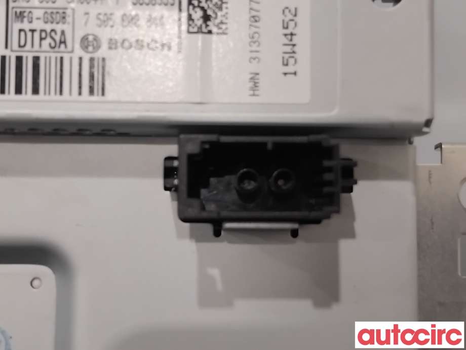 Multimedia display (MCU - Media Controller Unit) til Volvo V60/V60 CC 2013-2018 (Type I, Fase 2)  (VOLVO|36001981|7505800044|31357077)