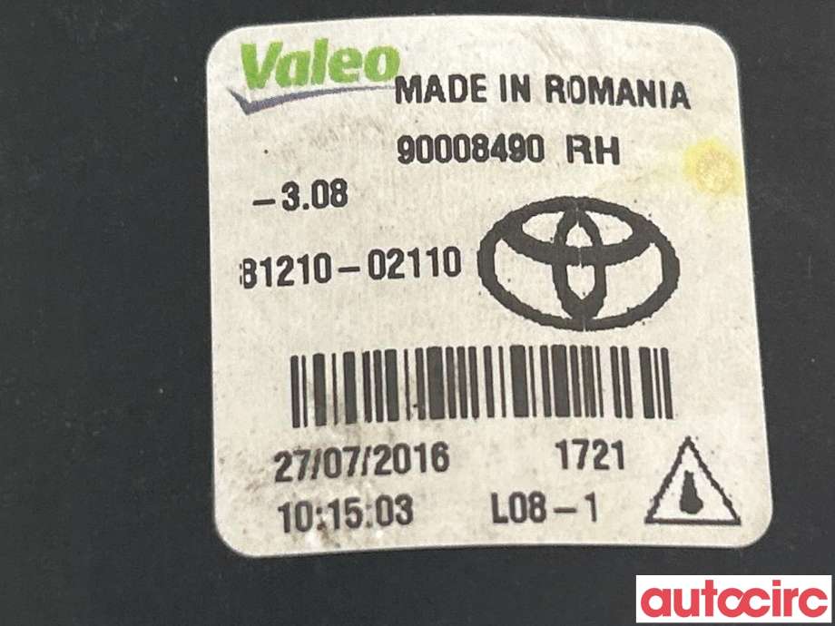 Tåkelykt høyre foran til Toyota Yaris 2014-2020 (Type III, Fase 2)  (TOYOTA|8121002110|90008490)