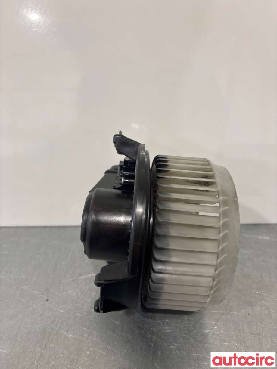 Varmeapparat motor til Toyota Auris 2013-2015 (Type II, Fase 1)  (TOYOTA|8710302150|)