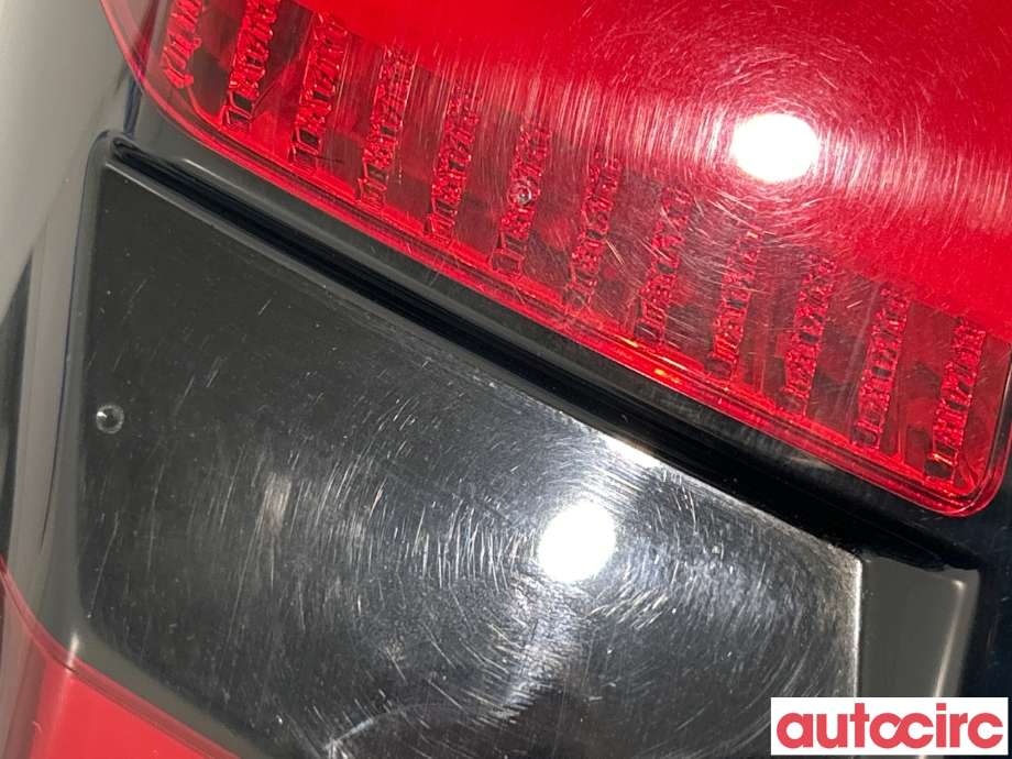 Baklykt høyre indre til Peugeot 5008 2017-->> (Type II) (PEUGEOT|9811027780|81580201)