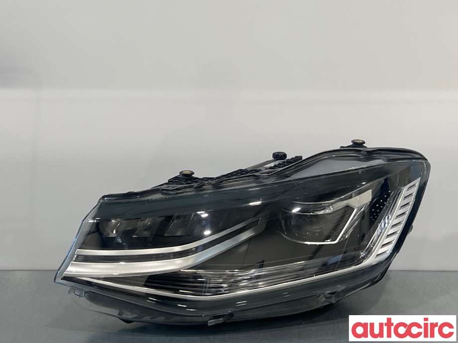 Frontlykt venstre halogen til VW Caddy 2020-->> (Type IV) (VOLKSWAGEN|2K8941773AD||2K8941035R)