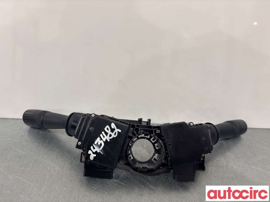 Bryter combi til Toyota Auris 2013-2015 (Type II, Fase 1)  (TOYOTA|8414002720|)
