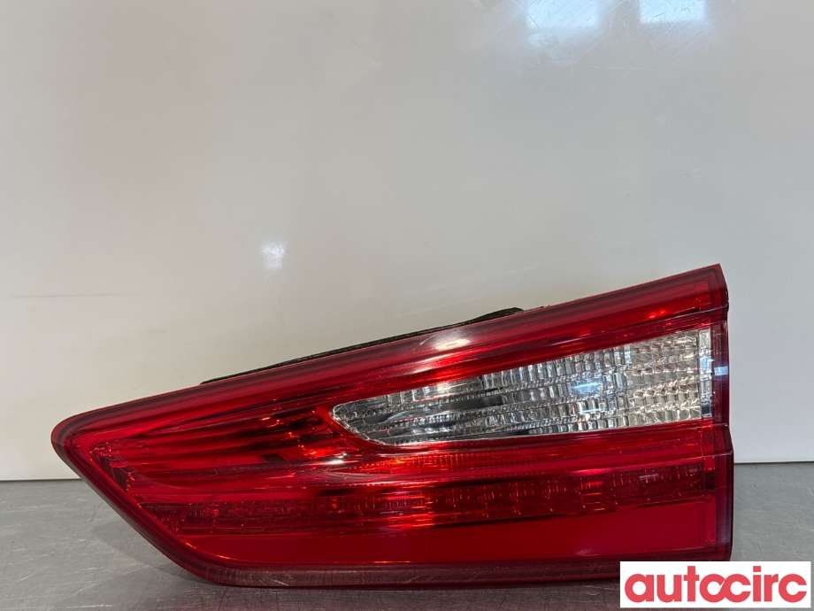 Baklykt høyre indre til Kia Optima, 2017-2020  (KIA|92404D4400)