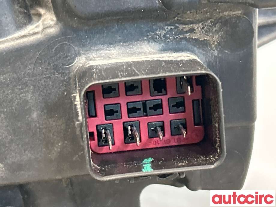 Frontlykt høyre halogen til Volvo XC60 2017-->> (Type II) (VOLVO|32228495||31420418)