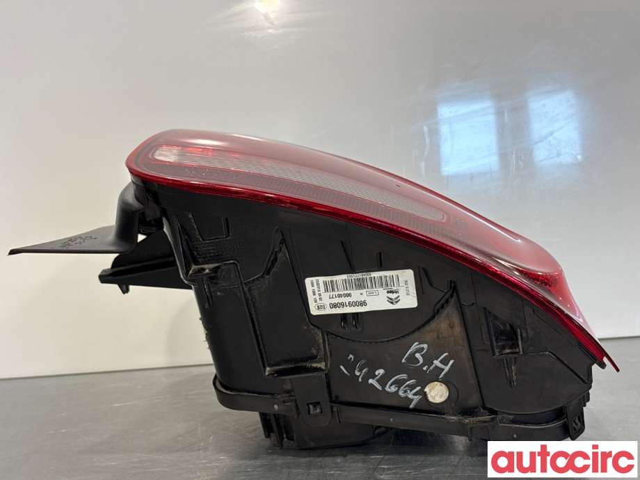 Baklykt høyre til Citroën C4, Cactus 2014-2017 (Fase 1) (CITROEN|9800916080|)