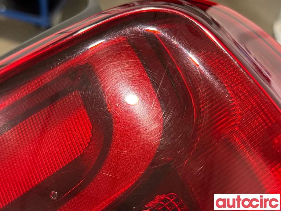 Baklykt høyre til Citroën C4, Cactus 2014-2017 (Fase 1) (CITROEN|9800916080|)