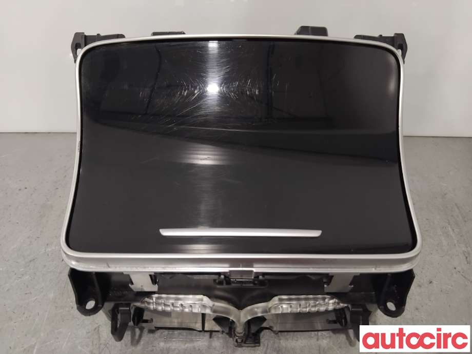 Diverse deler til Mercedes C-Klasse 2014-2018 (Fase 1) (W205) (W205) (MERCEDES|A2056807210||A2056800210)