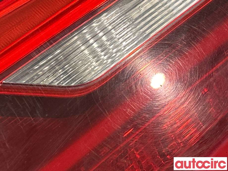 Baklykt venstre indre til BMW 5-Serie 2017-->> (G30/G31) (G30/G31) (BMW|63217388949||6321-7388949-12)