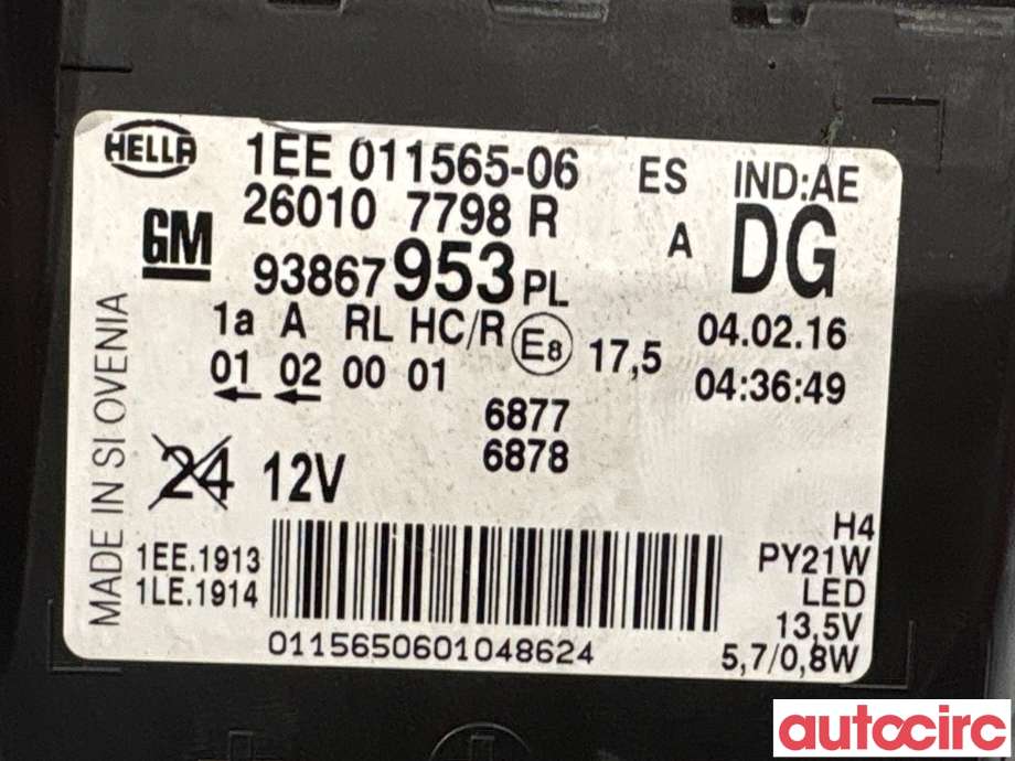 Frontlykt høyre halogen til Opel Vivaro B 2014-2019  (OPEL|95517217|1EE011565-06|95527870)