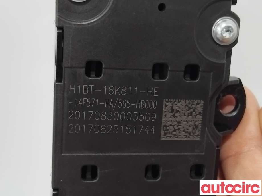 Bryter diverse til Ford Fiesta 2017-->> (Type VII)  (FORD|2410566||H1BT-18K811-HE)