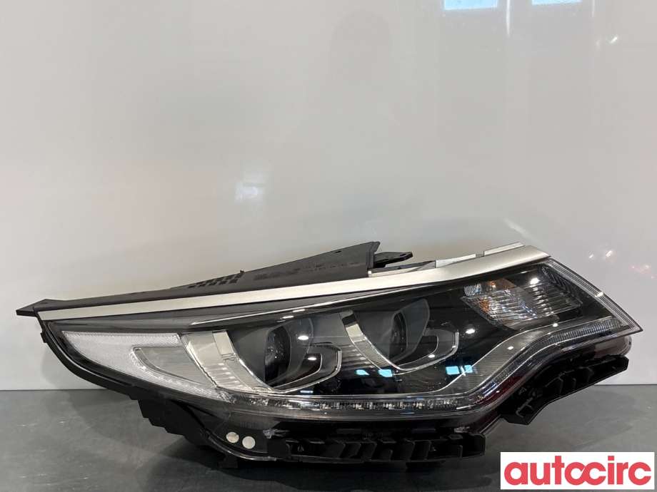 Frontlykt høyre halogen til Kia Optima, 2017-2020  (KIA|92102A8800)