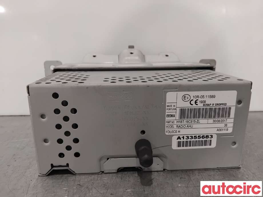 Bilstereo navigasjon til Ford Fiesta, 2017-->> (Type VII) (FORD|2427739)