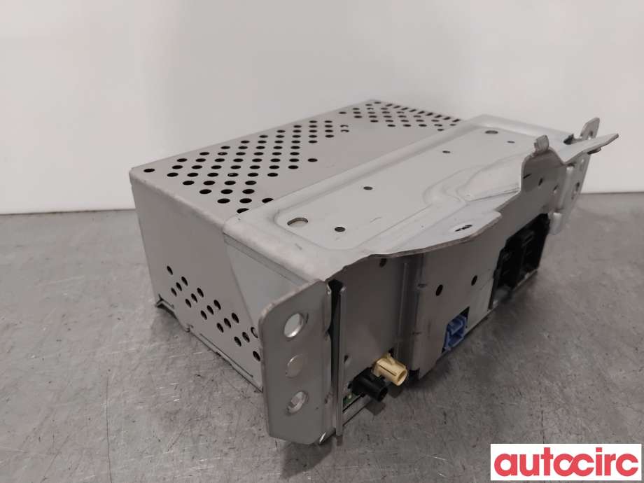 Bilstereo navigasjon til Ford Fiesta 2017-->> (Type VII)  (FORD|2427739||H1BT-18C815-ZL)