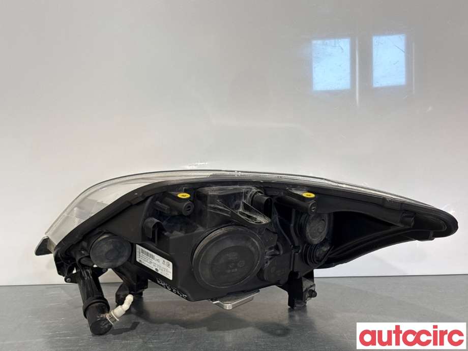 Frontlykt høyre halogen til Ford Kuga 2008-2012 (Type I) (FORD|1590741|1EL009696-42|8V41-13D154-AF)