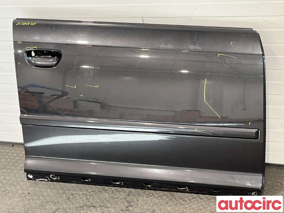 Dør høyre foran til Audi A3, 2009-2012 (Type II, Fase 2)  (AUDI|8P4831052A)