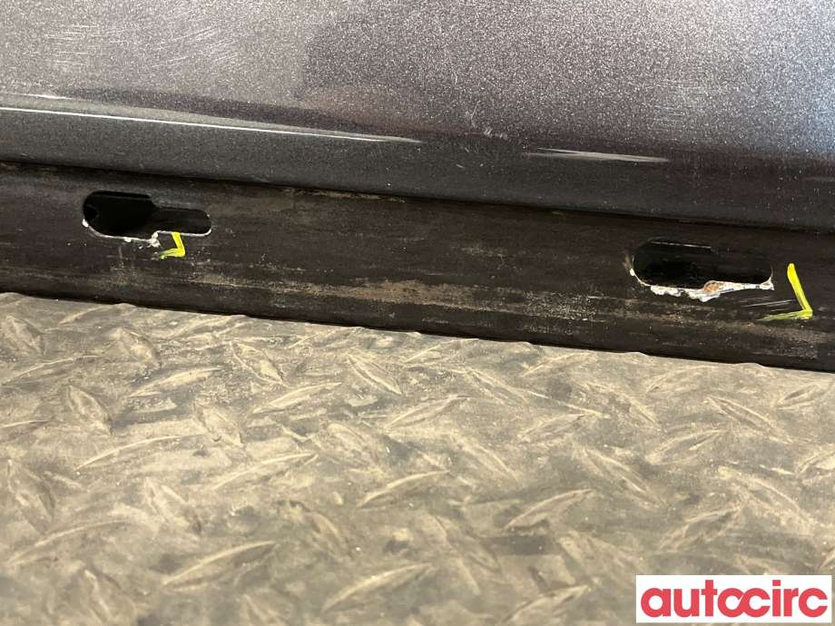 Dør høyre foran til Audi A3 2009-2012 (Type II, Fase 2)  (AUDI|8P4831052A)