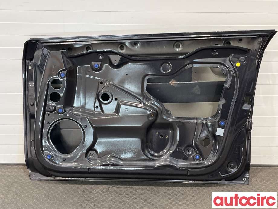 Dør høyre foran til Audi A3 2009-2012 (Type II, Fase 2)  (AUDI|8P4831052A)