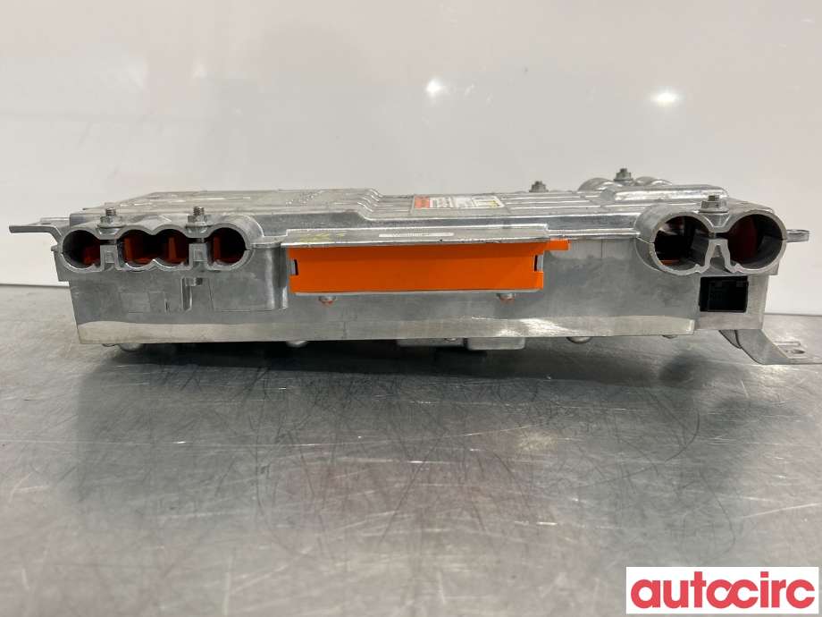 Diverse deler til Tesla Model S 2013-2016 (Fase 1) (TESLA|1021154-00-J||1033020-10-D)