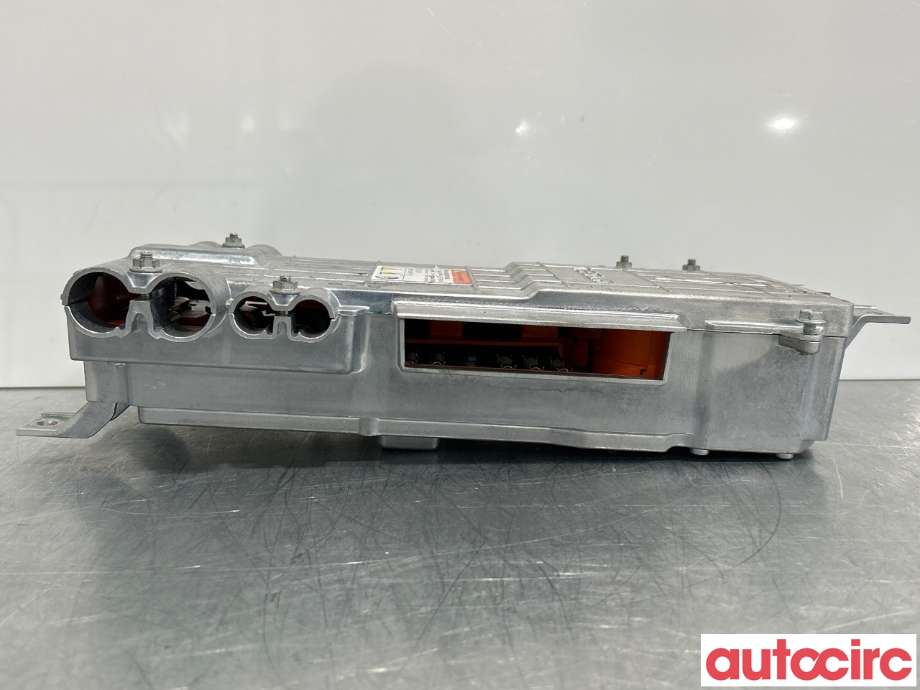 Diverse deler til Tesla Model S 2013-2016 (Fase 1) (TESLA|1021154-00-J||1033020-10-D)