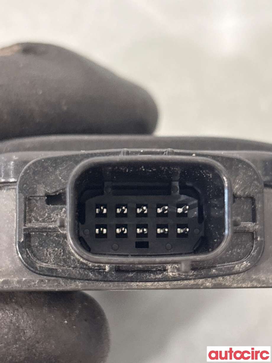 Sensor radar til Toyota Yaris 2014-2020 (Type III, Fase 2)  (TOYOTA|8816242061|230100-3820|88162-42061)