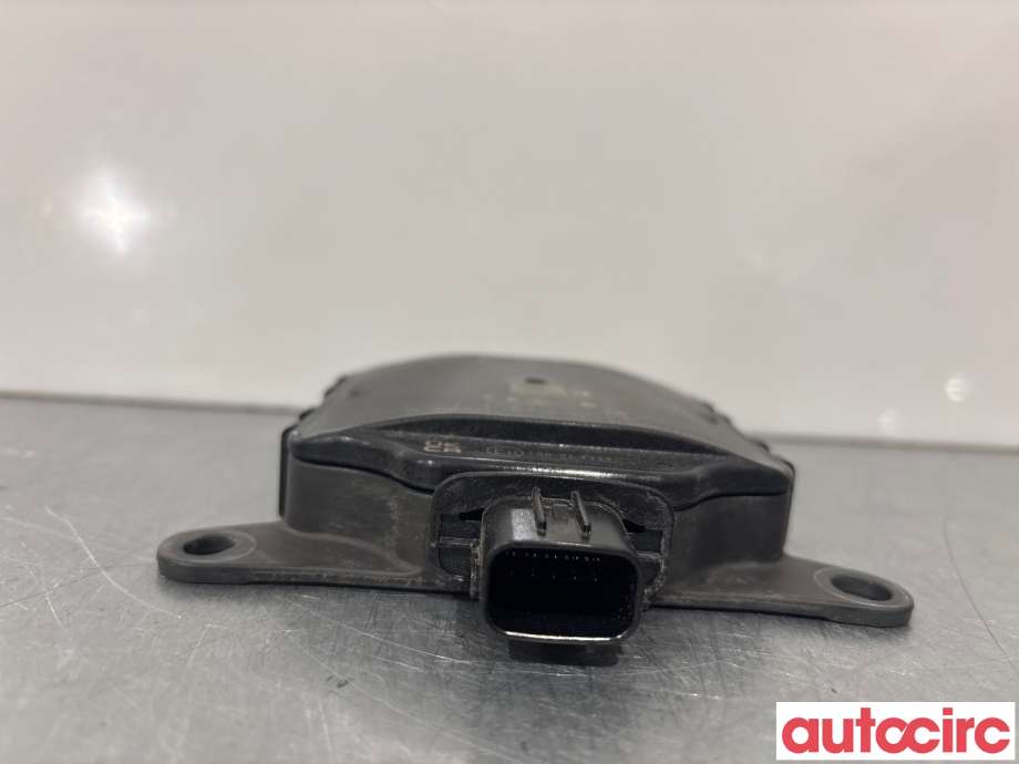 Sensor radar til Toyota Yaris 2014-2020 (Type III, Fase 2)  (TOYOTA|8816242061|230100-3820|88162-42061)