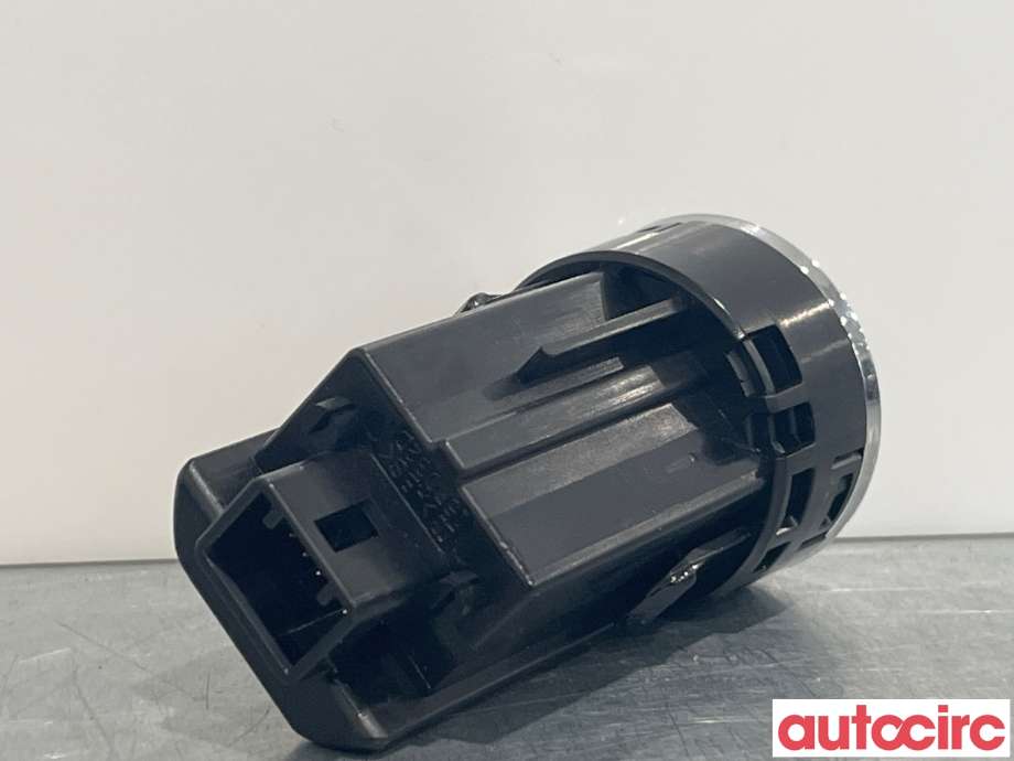 Bryter start/stopp til Toyota Auris 2015-2019 (Type II, Fase 2) (TOYOTA|8961102101)