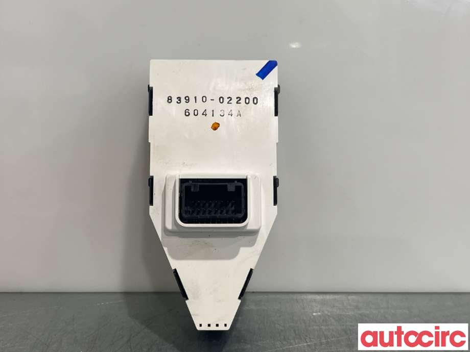 Instrument klokke til Toyota Auris 2015-2019 (Type II, Fase 2) (TOYOTA|8391002200)