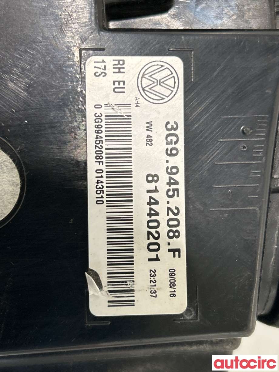 Baklykt høyre til VW Passat 2015-2019 (Fase 1) (B8) (B8) (VOLKSWAGEN|3G9945208J|81440201|3G9945208F)