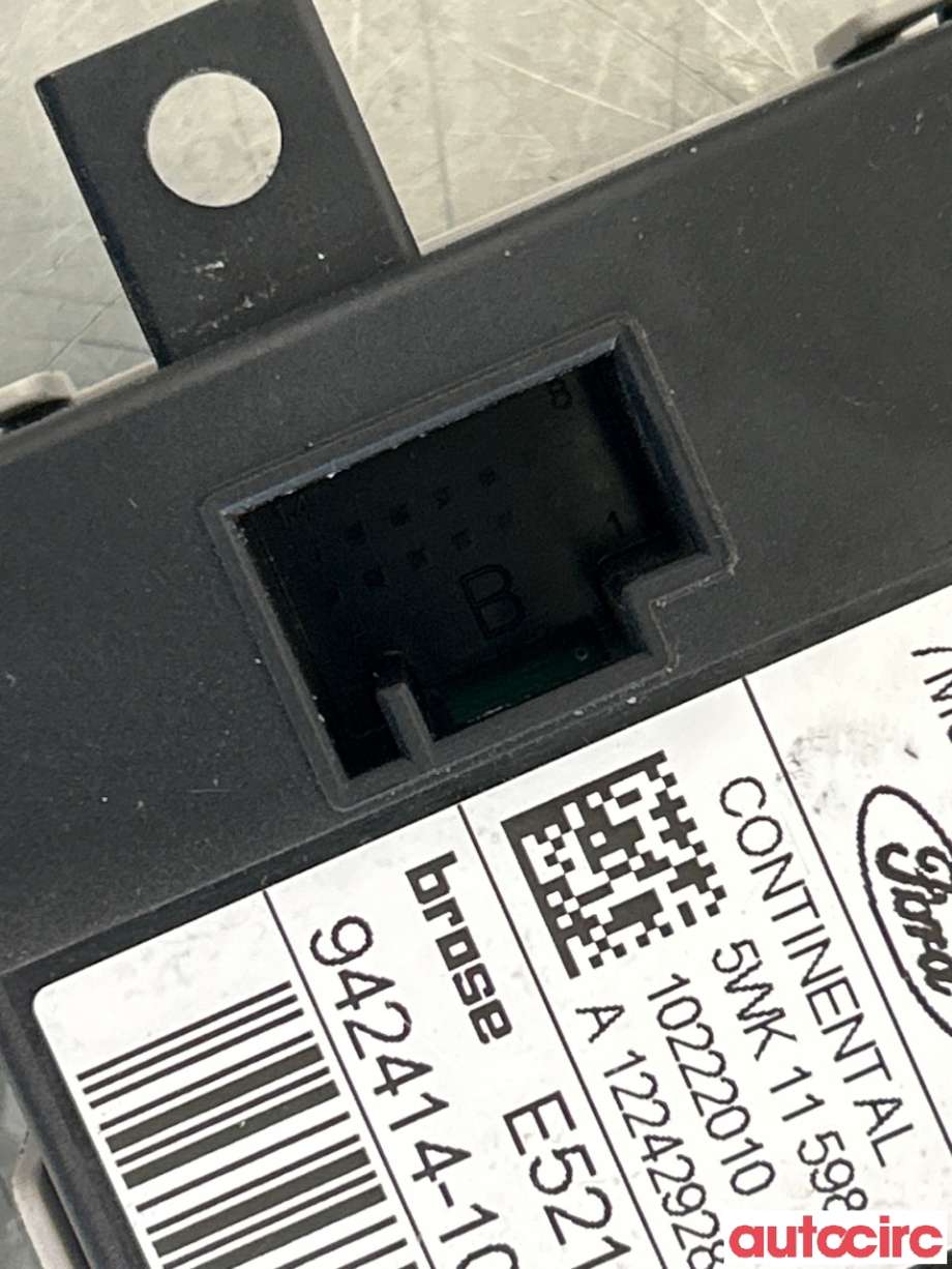Ruteheis høyre bak til Ford Kuga 2008-2012 (Type I)  (FORD|1767048|979040-100|7M5T-14B534CD)