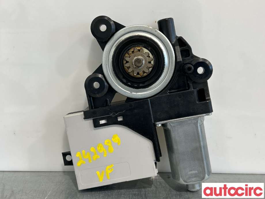 Ruteheis venstre foran til Ford Kuga 2008-2012 (Type I) (FORD|1766857|979037-100|7M51-14B533AE)