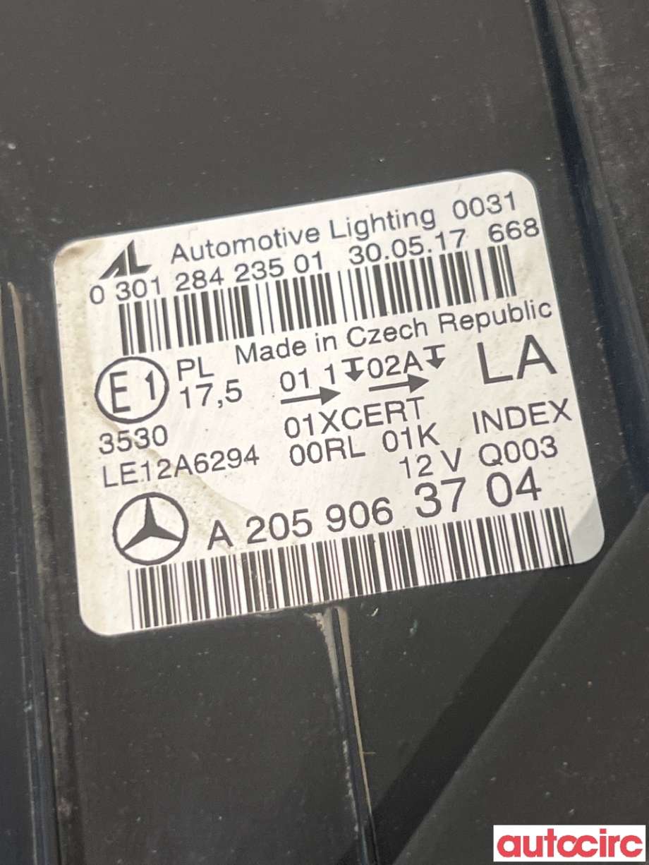Frontlykt venstre halogen til Mercedes C-Klasse 2014-2018 (Fase 1) (W205) (W205) (A2059061704|030128423501|)