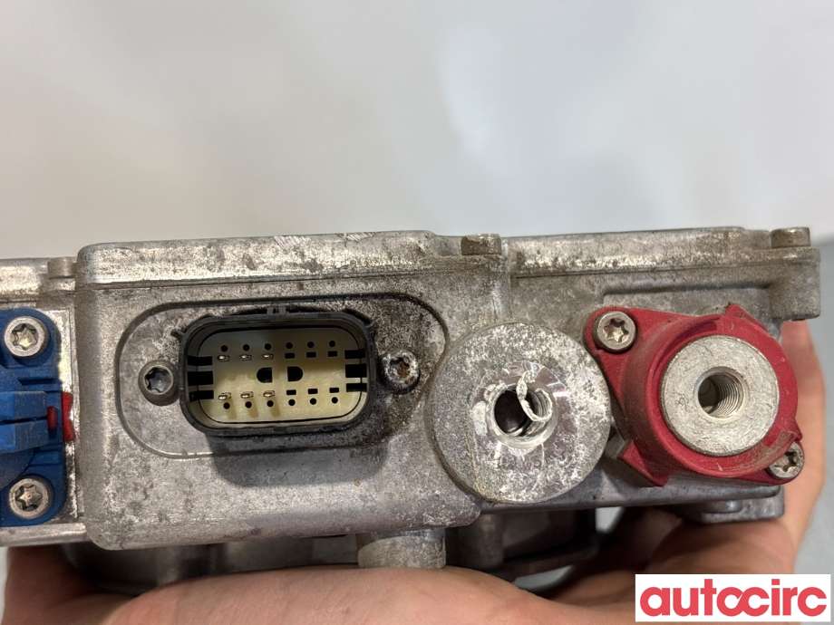 DCDC converter hybrid til Tesla Model S 2013-2016 (Fase 1)  (TESLA|1028665-00-B|DAP-2500ABA)