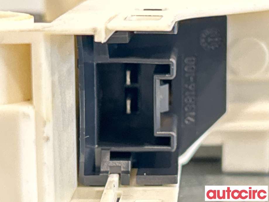 Ruteheis venstre foran til Audi A4 2007-2014 (Type IV) (B8) (B8) (AUDI|8T0959801B|1101-A66634-110|8K0959801A)