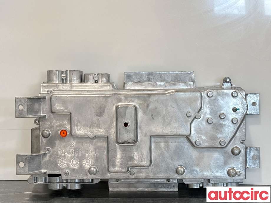 Diverse deler til Tesla Model S, 2013-2016 (Fase 1)  (TESLA|1049871-00-A)