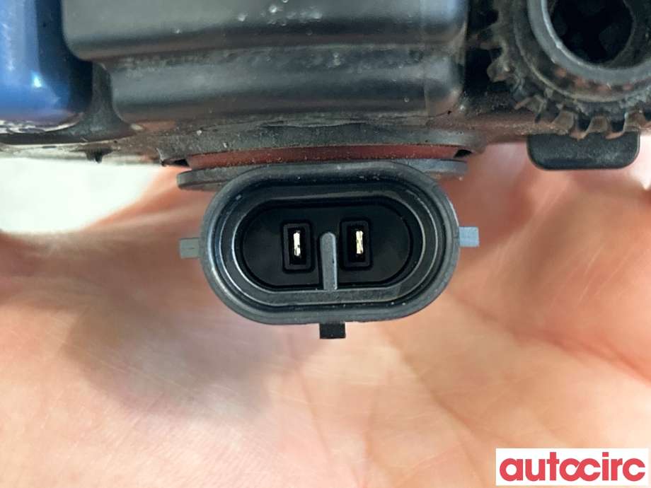 Tåkelykt høyre foran til Ford Transit Custom 2013-2023 (Type I) (FORD|4550597|89206452|4F93-15K201-AA)