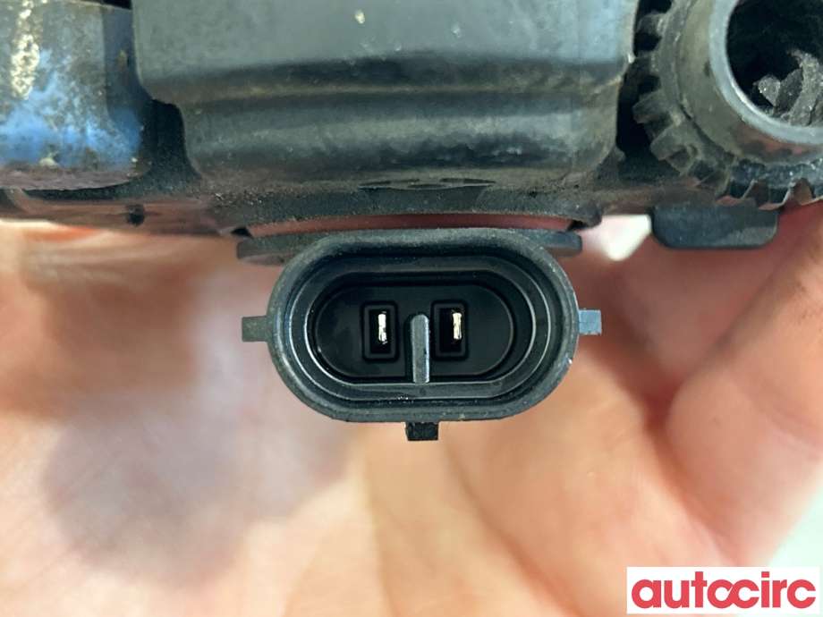 Tåkelykt høyre foran til Ford Transit Custom 2013-2023 (Type I) (FORD|4550597|89206452|4F93-15K201-AA)