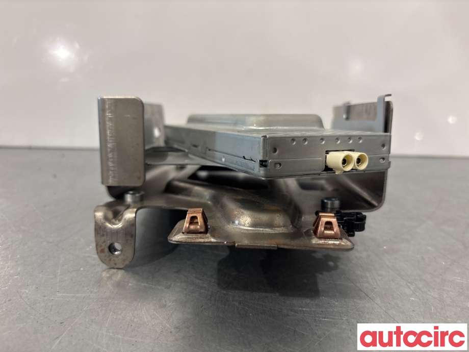 Bilstereo diverse til Tesla Model S 2013-2016 (Fase 1)  (TESLA|1143709-00-C|)