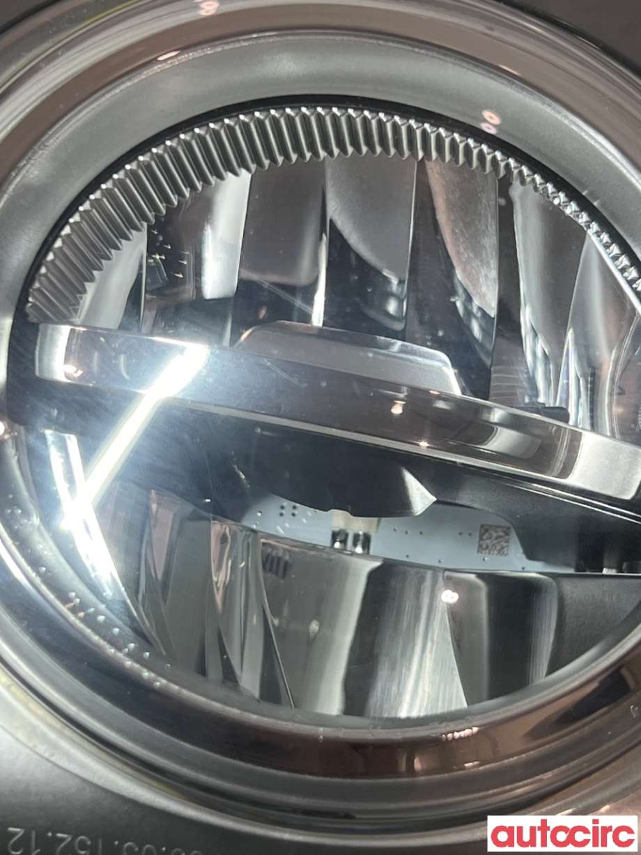 Tåkelykt høyre foran til BMW X5 2013-2018 (F15) (F15) (BMW|63177317252|)