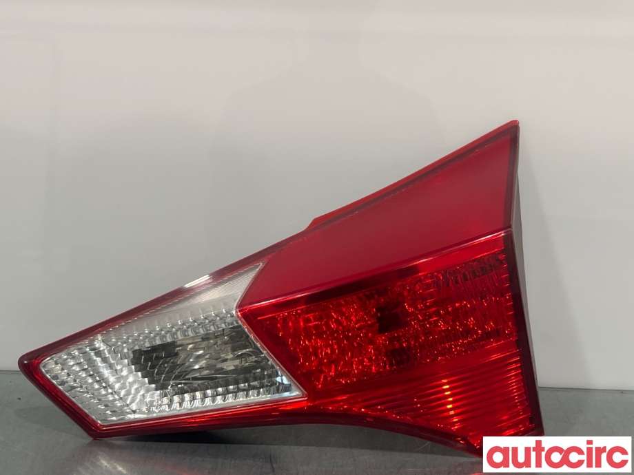 Baklykt høyre indre til Toyota RAV4 2013-2015 (Type IV, Fase 1) (TOYOTA|8158142050|)